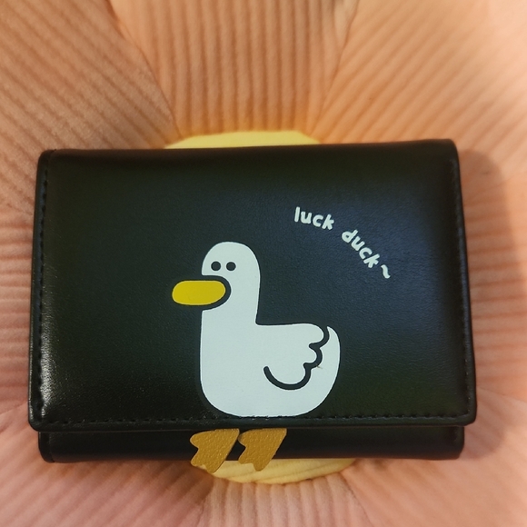 Luck Duck Wallet - Picture 1 of 6